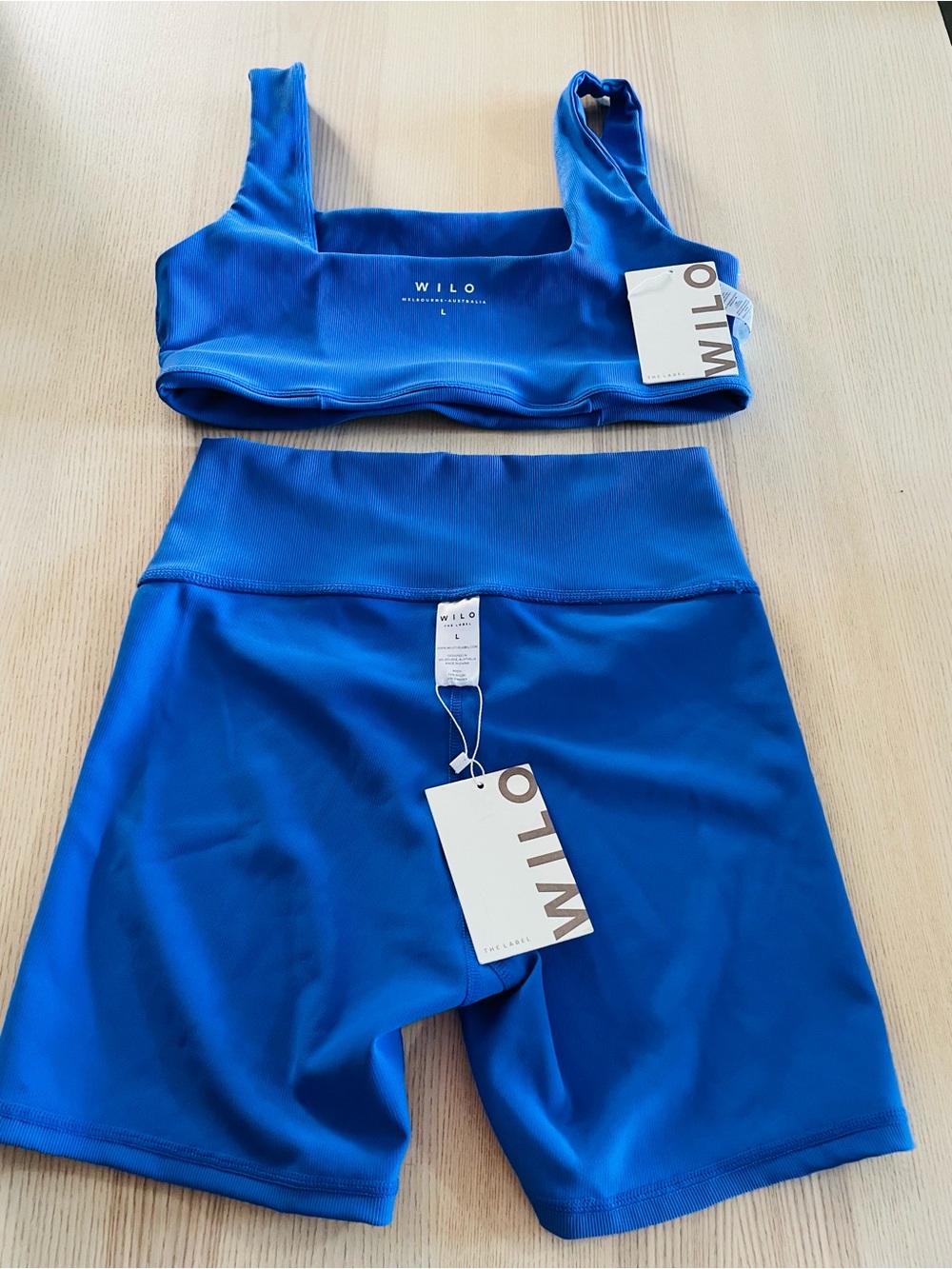 NWT Wilo the Label- sports bra and v-waist shorts set, sz L, cobalt blue ($106) - Picture 7 of 13